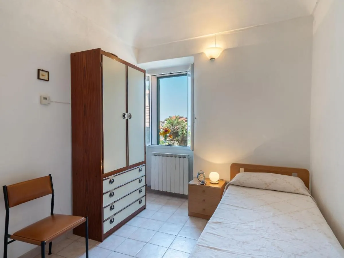 Holiday Home Le Antiche Volte - Slr215 By Interhome Cipressa