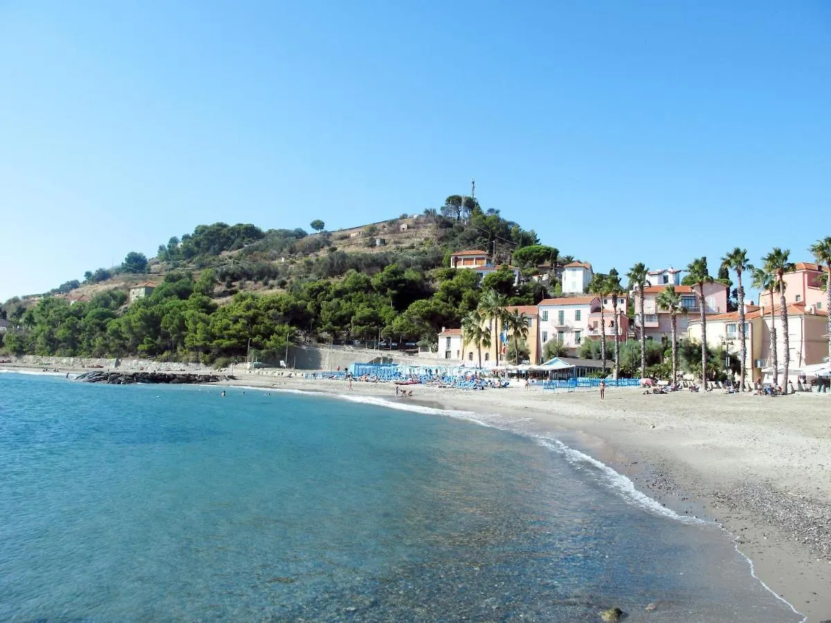 Holiday Home Le Antiche Volte - Slr215 By Interhome Cipressa